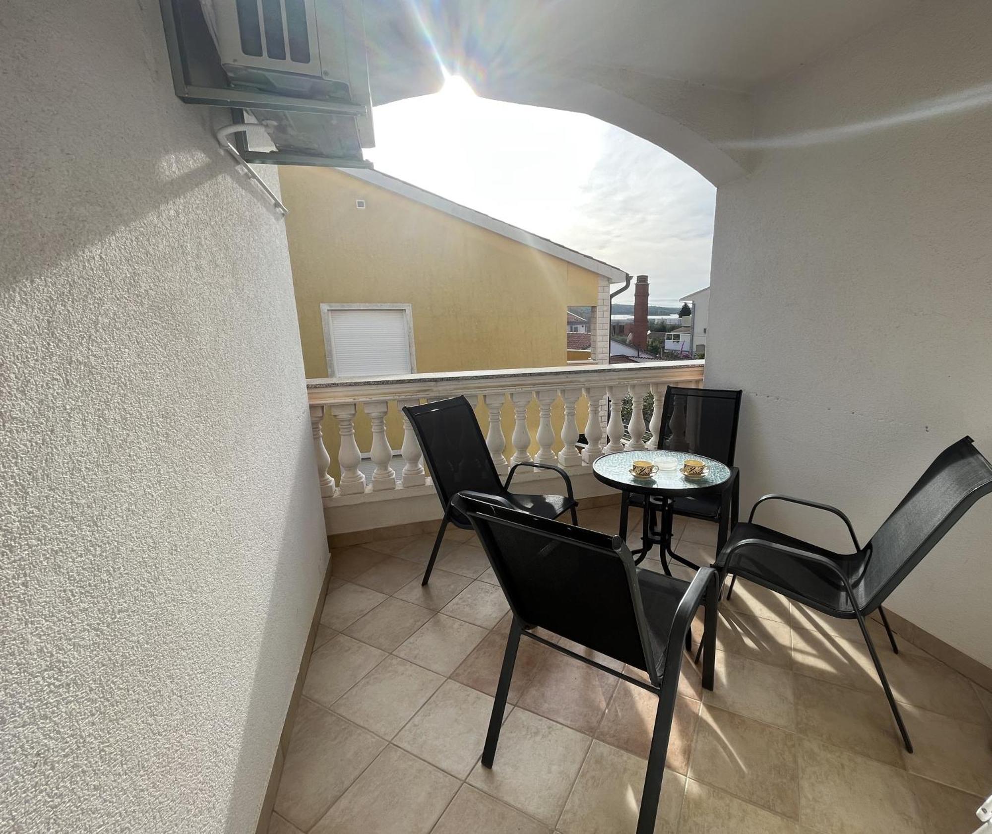 Burle Apartment With Free Private Parking ميدولين المظهر الخارجي الصورة